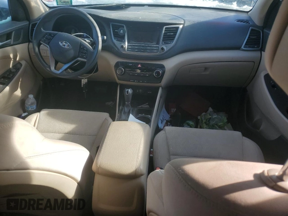 2017 Hyundai Tucson SE with VIN KM8J23A42HU330398, listed as a Copart auction lot 88771395 with 116,295 mi miles and Salvage Title. Bid and sale history available at DreamBid. Image 8.