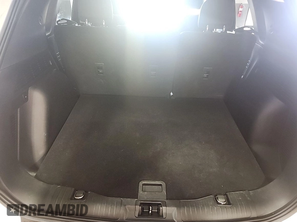 2022 Ford Escape SE with VIN 1FMCU9G65NUA63784, listed as a IAAI auction lot 42570421 with 73,975 mi miles and . Bid and sale history available at DreamBid. Image 18.