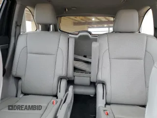 2019 Toyota Highlander Hybrid Limited with VIN 5TDDGRFHXKS075626, listed as a Copart auction lot 46043425 with 47,137 mi miles and Clean title. Bid and sale history available at DreamBid. Image 10.