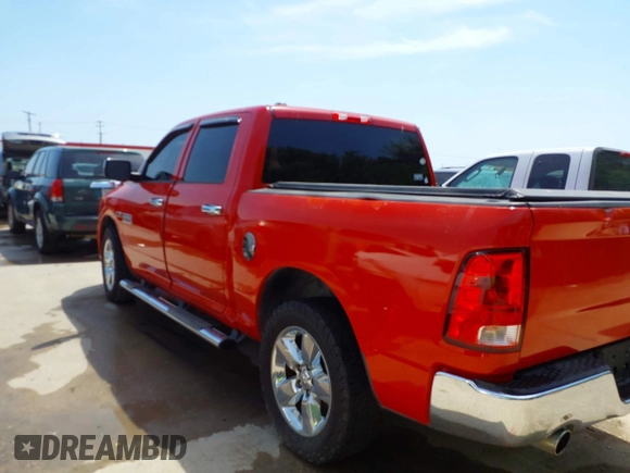 2013 Ram 1500 Express z VIN 1C6RR6KT3DS724256, wystawiony jako IAAI lot #42031944 z przebiegiem 175 645 mil mil oraz . Historia ofert i sprzedaży dostępna na DreamBid. Obrazek 14.