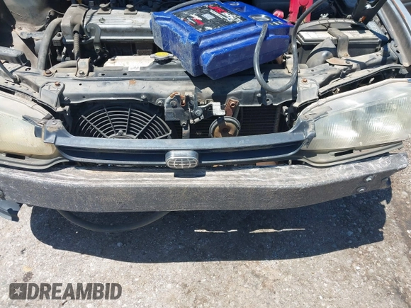1997 Geo Prizm LSi z VIN 1Y1SK5267VZ447232, wystawiony jako IAAI lot #42289597 z przebiegiem 100 974 mil mil oraz . Historia ofert i sprzedaży dostępna na DreamBid. Obrazek 6.