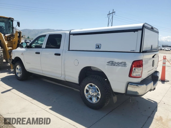 2020 Ram 2500 Tradesman with VIN 3C6UR5CL3LG285715, listed as a Copart auction lot 57693545 with 179,986 mi miles and Clean title. Bid and sale history available at DreamBid. Image 2.
