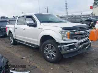 2018 Ford F-150 XL with VIN 1FTEW1E54JFC35059, listed as a IAAI auction lot 40938830 with 189,942 mi miles. Bid and sale history available at carsss.com. Image 1.