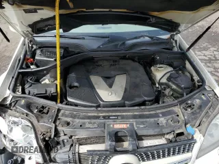 2008 Mercedes-Benz M 320 CDI with VIN 4JGBB22E58A359210, listed as a Copart auction lot 52036565 with 186,968 mi miles and Salvage Title. Bid and sale history available at carsss.com. Image 12.
