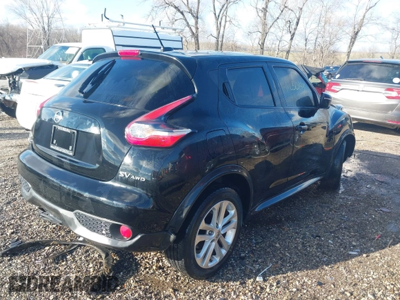 2015 Nissan Juke SL z VIN JN8AF5MV9FT554090, wystawiony jako IAAI lot #41230144 z przebiegiem 94 990 mil mil oraz . Historia ofert i sprzedaży dostępna na DreamBid. Obrazek 4.