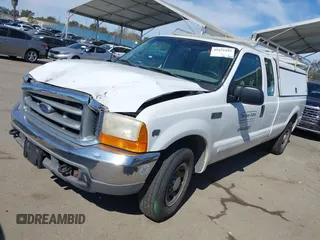 2001 Ford Super Duty F-250 XL with VIN 1FTNX20S11EA60775, listed as a IAAI auction lot 41631692 with 151,485 mi miles. Bid and sale history available at carsss.com. Image 2.