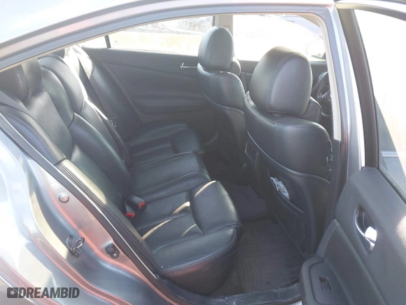 2009 Nissan Maxima 3.5 S with VIN 1N4AA51E59C819080, listed as a IAAI auction lot 41220175 with 239,633 mi miles. Bid and sale history available at carsss.com. Image 7.