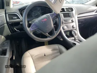2015 Ford Fusion S Hybrid with VIN 3FA6P0UU6FR157842, listed as a Copart auction lot 83024044 with 0 mi miles and Salvage Title. Bid and sale history available at carsss.com. Image 8.