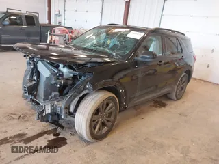 2022 Ford Explorer XLT with VIN 1FMSK8DH8NGB51521, listed as a IAAI auction lot 41683631 with 24,405 mi miles. Bid and sale history available at carsss.com. Image 2.