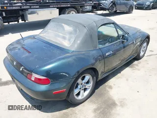 2001 BMW Z3 2.5 z VIN WBACN33491LK45326, wystawiony jako IAAI lot #42486182 z przebiegiem 142 530 mil mil oraz . Historia ofert i sprzedaży dostępna na DreamBid. Obrazek 4.