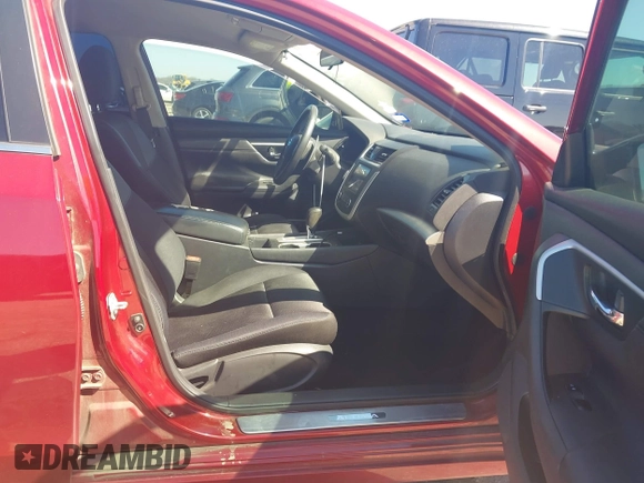2017 Nissan Altima SR with VIN 1N4AL3AP9HC226112, listed as a IAAI auction lot 41739103 with 85,385 mi miles and . Bid and sale history available at carsss.com. Image 5.