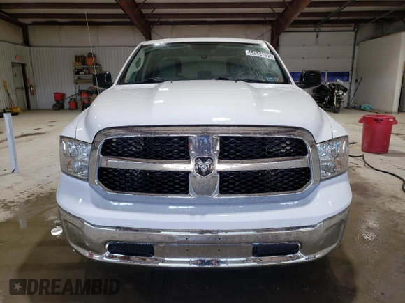 2023 Ram 1500 Tradesman z VIN 1C6RR7FT7PS527773, wystawiony jako Copart lot #44564895 z przebiegiem 46 041 mil mil oraz Czysty tytuł • Clean title. Historia ofert i sprzedaży dostępna na DreamBid. Obrazek 5.