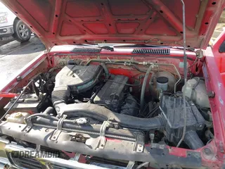 1994 Nissan Frontier XE with VIN 1N6SD16S3RC332096, listed as a IAAI auction lot 41915086 with 257,502 mi miles and . Bid and sale history available at DreamBid. Image 10.