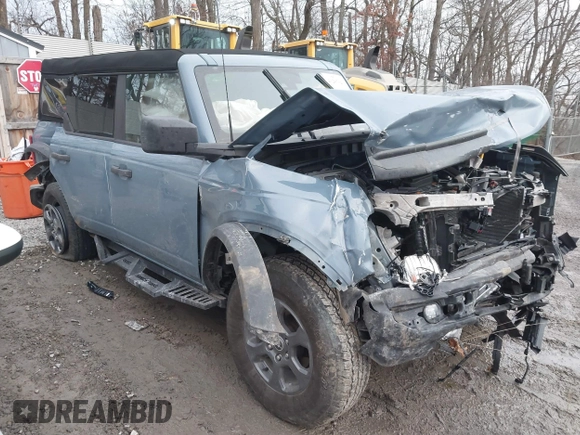 2023 Ford Bronco z VIN 1FMEE5BP2PLC08268, wystawiony jako IAAI lot #41207041 z przebiegiem 10 241 mil mil oraz . Historia ofert i sprzedaży dostępna na DreamBid. Obrazek 1.