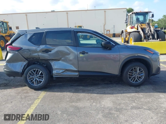 2024 Nissan Rogue S with VIN 5N1BT3ABXRC714405, listed as a IAAI auction lot 41907684 with 23,643 mi miles. Bid and sale history available at carsss.com. Image 13.