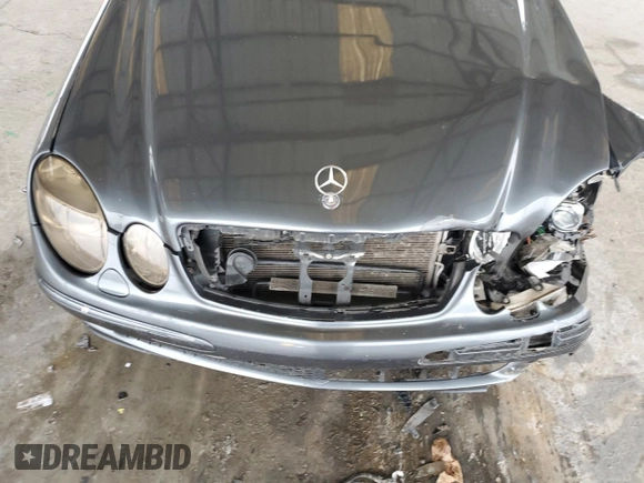 2006 Mercedes-Benz E 500 z VIN WDBUF70J96A963935, wystawiony jako Copart lot #45108905 z przebiegiem 204 278 mil mil oraz Szkoda całkowita • Salvage title. Historia ofert i sprzedaży dostępna na DreamBid. Obrazek 12.