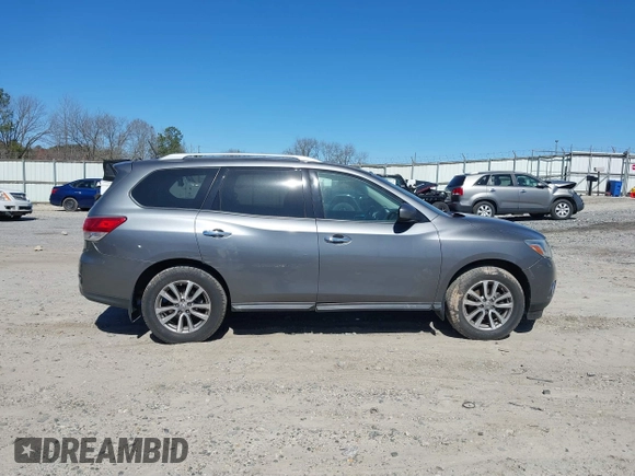 2015 Nissan Pathfinder Platinum with VIN 5N1AR2MM5FC684212, listed as a IAAI auction lot 41832912 with 157,465 mi miles and . Bid and sale history available at DreamBid. Image 13.