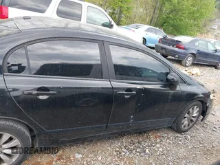 2011 Honda Civic EX-L with VIN 19XFA1F98BE027363, listed as a IAAI auction lot 41872400 with 200,215 mi miles and . Bid and sale history available at DreamBid. Image 13.