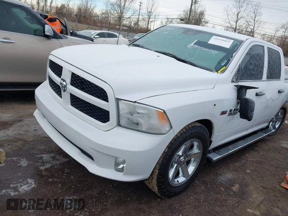 2015 Ram 1500 Express z VIN 1C6RR7KT5FS586308, wystawiony jako IAAI lot #41458063 z przebiegiem 160 492 mil mil oraz . Historia ofert i sprzedaży dostępna na DreamBid. Obrazek 17.