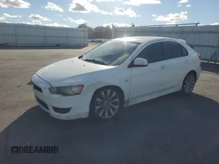 2010 Mitsubishi Lancer GTS z VIN JA32X8HW5AU002783, wystawiony jako Copart lot #76360594 z przebiegiem 216 934 mil mil oraz Czysty tytuł • Clean title. Historia ofert i sprzedaży dostępna na DreamBid. Obrazek 1.