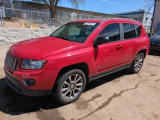 2016 Jeep Compass Sport z VIN 1C4NJCBA9GD777211, wystawiony jako Copart lot #47849215 z przebiegiem 118 804 mil mil oraz Szkoda całkowita • Salvage title. Historia ofert i sprzedaży dostępna na DreamBid. Obrazek 1.