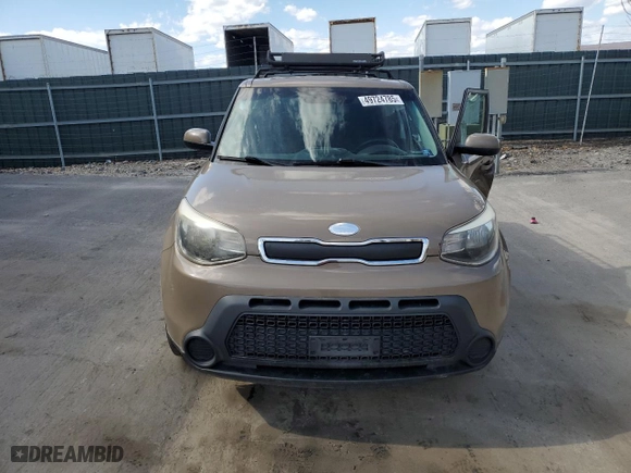 2014 Kia Soul with VIN KNDJN2A24E7002804, listed as a Copart auction lot 49724785 with 183,670 mi miles and Salvage Title. Bid and sale history available at carsss.com. Image 5.