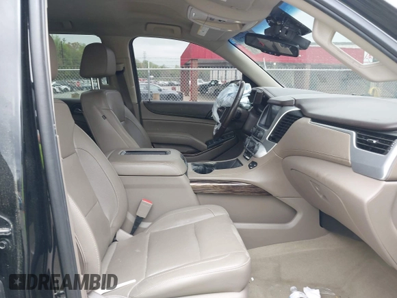 2017 GMC Yukon SLT with VIN 1GKS1BKC2HR128308, listed as a IAAI auction lot 41945770 with 158,905 mi miles. Bid and sale history available at carsss.com. Image 5.