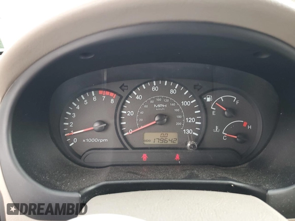 2005 Hyundai Accent GLS with VIN KMHCG45CX5U640554, listed as a Copart auction lot 77653664 with 179,642 mi miles and Clean Title. Bid and sale history available at carsss.com. Image 9.