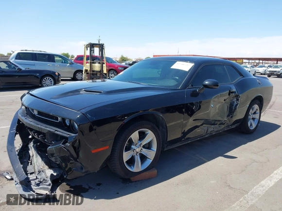 2019 Dodge Challenger SXT z VIN 2C3CDZAG1KH587281, wystawiony jako IAAI lot #42180057 z przebiegiem 109 333 mil mil oraz . Historia ofert i sprzedaży dostępna na DreamBid. Obrazek 6.