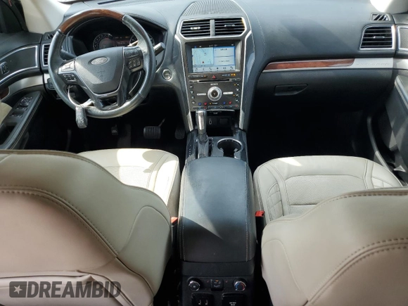 2017 Ford Explorer Platinum с VIN 1FM5K8HT8HGD79728, выставлен на аукционе Copart как лот 54225335 с пробегом 108 409 миль миль и Списание • Salvage title. История ставок и продаж доступна на DreamBid. Изображение 8.