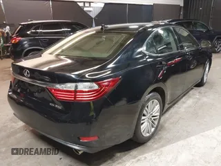 2013 Lexus ES 250 with VIN JTHBK1GG1D2064701, listed as a IAAI auction lot 41658128 with 71,166 mi miles and . Bid and sale history available at DreamBid. Image 4.