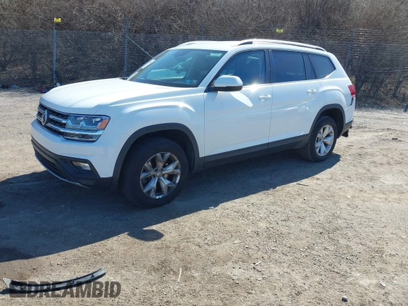 2018 Volkswagen Atlas SE with VIN 1V2LR2CA3JC577302, listed as a IAAI auction lot 41733691 with 66,185 mi miles and . Bid and sale history available at DreamBid. Image 2.