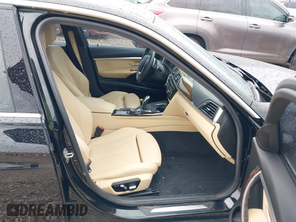 2017 BMW 3 Series 330i с VIN WBA8B9G54HNU48756, выставлен на аукционе IAAI как лот 42464818 с пробегом 82 871 миль миль и . История ставок и продаж доступна на DreamBid. Изображение 5.