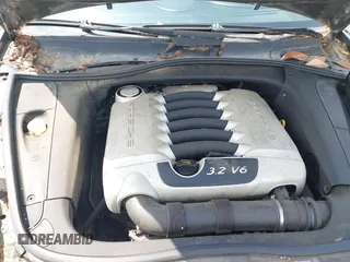 2006 Porsche Cayenne z VIN WP1AA29P36LA26370, wystawiony jako IAAI lot #42301206 z przebiegiem 163 178 mil mil oraz . Historia ofert i sprzedaży dostępna na DreamBid. Obrazek 10.