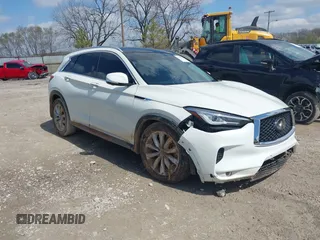 2019 Infiniti QX50 Luxe with VIN 3PCAJ5M33KF119894, listed as a IAAI auction lot 41921395 with 74,797 mi miles and . Bid and sale history available at DreamBid. Image 1.