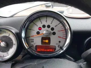 2011 MINI Convertible S с VIN WMWZP3C55BTX82922, выставлен на аукционе IAAI как лот 41408777 с пробегом 82 764 миль миль и . История ставок и продаж доступна на DreamBid. Изображение 7.