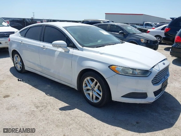 2013 Ford Fusion SE with VIN 3FA6P0H78DR156418, listed as a IAAI auction lot 41979802 with 246,918 mi miles. Bid and sale history available at carsss.com. Image 1.