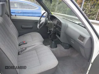 1993 Toyota 2WD Pickups with VIN 4TARN81A2PZ084600, listed as a IAAI auction lot 41989001 with 295,665 mi miles. Bid and sale history available at carsss.com. Image 5.