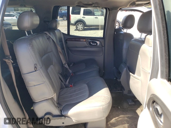 2003 GMC Envoy SLT z VIN 1GKET16SX36234308, wystawiony jako Copart lot #45653505 z przebiegiem 184 324 mil mil oraz Szkoda całkowita • Salvage title. Historia ofert i sprzedaży dostępna na DreamBid. Obrazek 11.