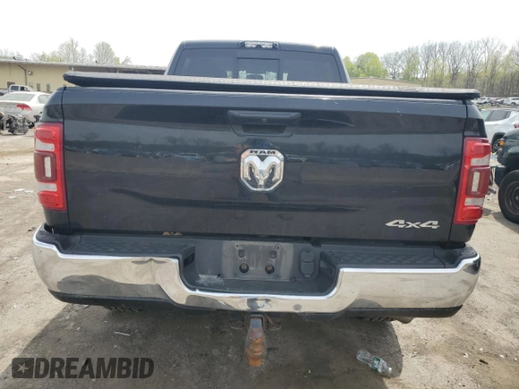 2020 Ram 2500 Tradesman z VIN 3C6UR5CL7LG308879, wystawiony jako Copart lot #54360765 z przebiegiem 90 774 mil mil oraz Szkoda całkowita • Salvage title. Historia ofert i sprzedaży dostępna na DreamBid. Obrazek 6.