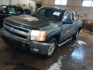 2007 Chevrolet Silverado 1500 1LT with VIN 2GCEK19J671602045, listed as a IAAI auction lot 41538984 with 221,265 mi miles and . Bid and sale history available at DreamBid. Image 18.