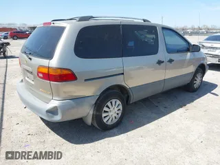 2000 Toyota Sienna CE with VIN 4T3ZF19C6YU263755, listed as a IAAI auction lot 41858870 with 190,171 mi miles. Bid and sale history available at carsss.com. Image 4.