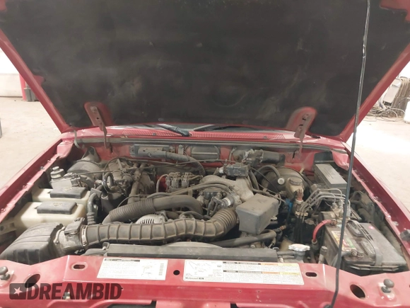 1998 Ford Ranger XL with VIN 1FTZR15U5WPB59501, listed as a IAAI auction lot 41232757 with 145,690 mi miles. Bid and sale history available at carsss.com. Image 10.