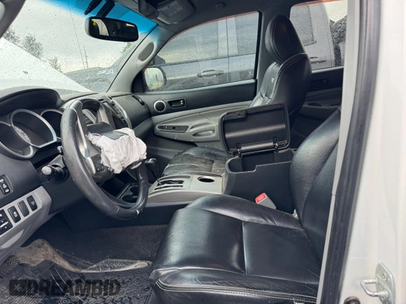 2013 Toyota Tacoma with VIN 5TFMU4FN5DX017891, listed as a Copart auction lot 43858705 with 136,651 mi miles and Clean Title. Bid and sale history available at carsss.com. Image 5.
