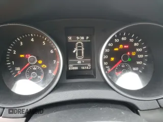 2010 Volkswagen Golf с VIN WVWDB7AJ4AW293234, выставлен на аукционе Copart как лот 57918145 с пробегом 83 888 миль миль и Чистый • Clean title. История ставок и продаж доступна на DreamBid. Изображение 9.
