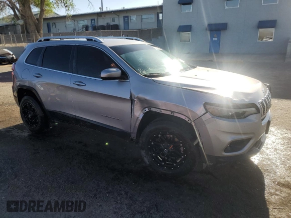 2019 Jeep Cherokee Latitude Plus with VIN 1C4PJLLB3KD187112, listed as a Copart auction lot 52975845 with 176,546 mi miles and Clean Title. Bid and sale history available at carsss.com. Image 4.