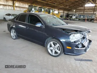 2010 Volkswagen Jetta TDI с VIN 3VWRL7AJ3AM148931, выставлен на аукционе Copart как лот 50616795 с пробегом 147 145 миль миль и Списание • Salvage title. История ставок и продаж доступна на DreamBid. Изображение 4.
