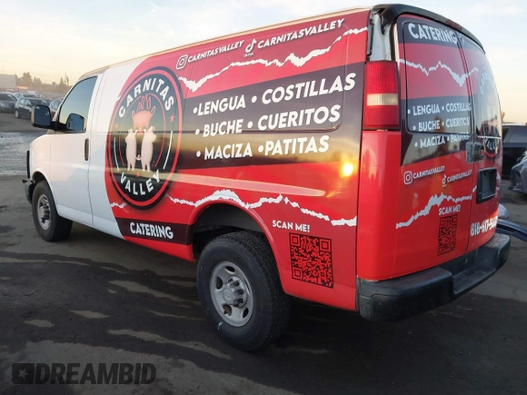 2006 Chevrolet Express Cargo Van with VIN 1GCGG25V861159751, listed as a IAAI auction lot 41121656 with 190,252 mi miles. Bid and sale history available at carsss.com. Image 3.