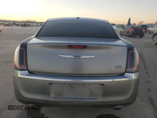 2011 Chrysler 300 with VIN 2C3CA4CG4BH550413, listed as a Copart auction lot 87019804 with 121,101 mi miles and Salvage Title. Bid and sale history available at carsss.com. Image 6.