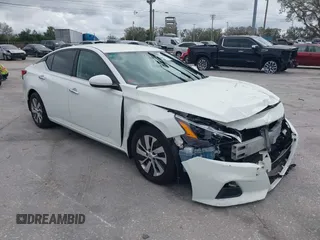 2020 Nissan Altima S z VIN 1N4BL4BV2LC228722, wystawiony jako IAAI lot #41638753 z przebiegiem 164 716 mil mil oraz . Historia ofert i sprzedaży dostępna na DreamBid. Obrazek 1.